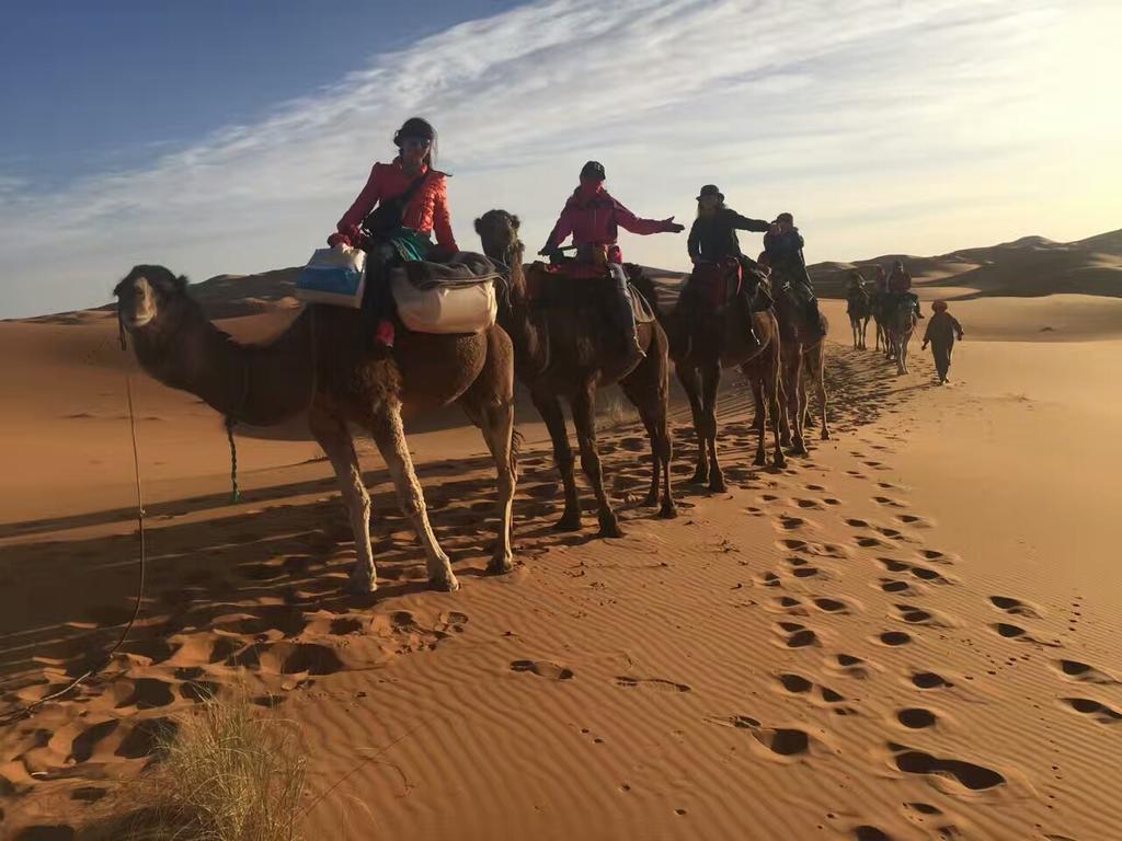Galaxy Desert Camp מרזאוגה מראה חיצוני תמונה