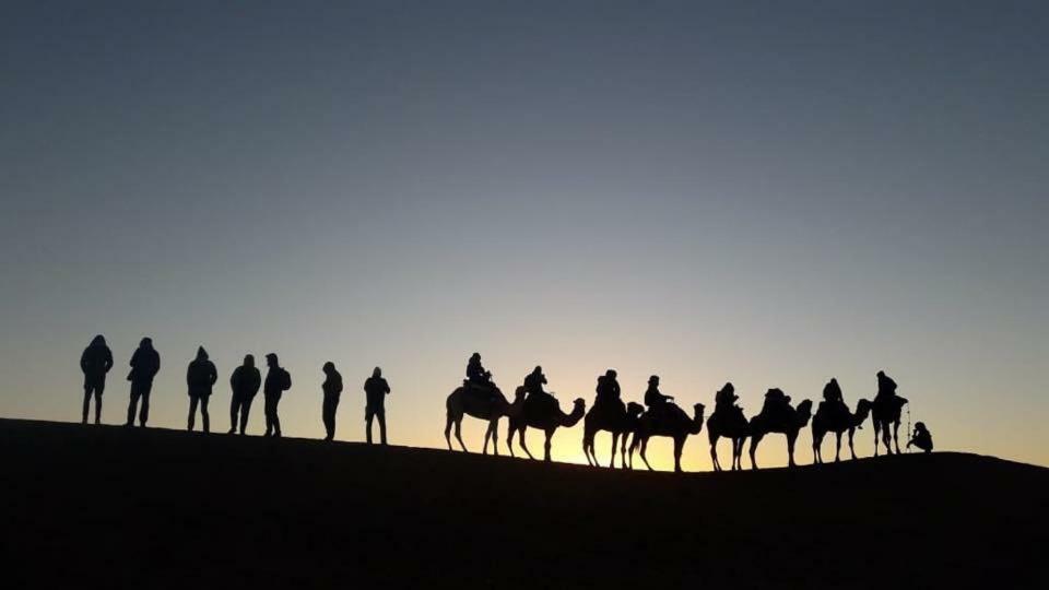 Galaxy Desert Camp מרזאוגה מראה חיצוני תמונה